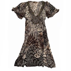 V-neck Shortsleeved Dress